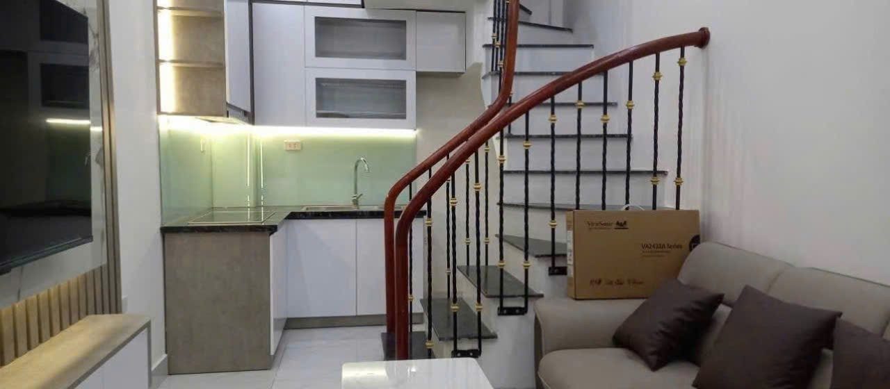 Cho Thuê Nhà Ngõ 46 Khương Thượng - Đống Đa 20M² 4 Tầng 2 Ngủ Full Đồ - Giá Thuê 10tr