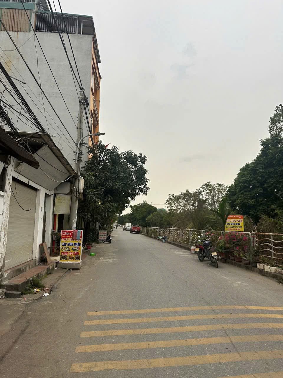 BÁN NHÀ TẶNG ĐẤT KHUYẾN LƯƠNG HOÀNG MAI HÀ NỘI