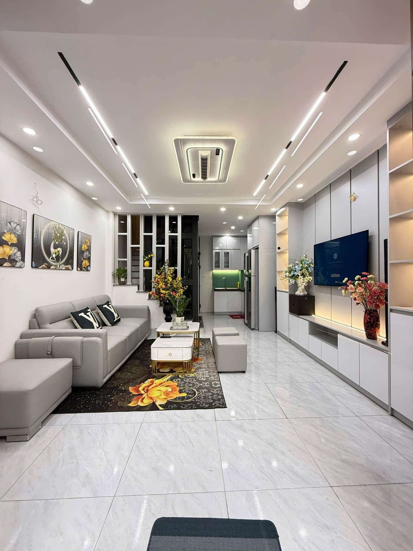 Bán nhà 36m² full thổ cư ngang 3.6m giá 8.2 tỷ tại Đường Kim Đồng Phường Hoàng Mai