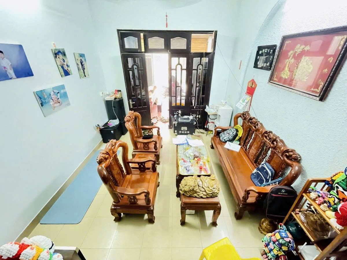 Bán nhà phân lô Kim Giang, ô tô tránh, vào nhà DT 55 m, 4,5 tầng, MT:4m chào giá 15 tỷ