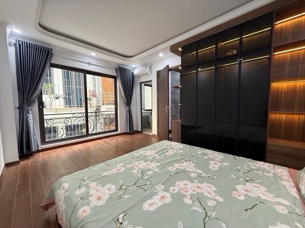 🏡Bán nhà Kim Giang – Cầu Lủ 36m² x 6 TẦNG thang máy, full nội thất, ngõ ba gác nông, cách ngõ ô tô tránh 20m.