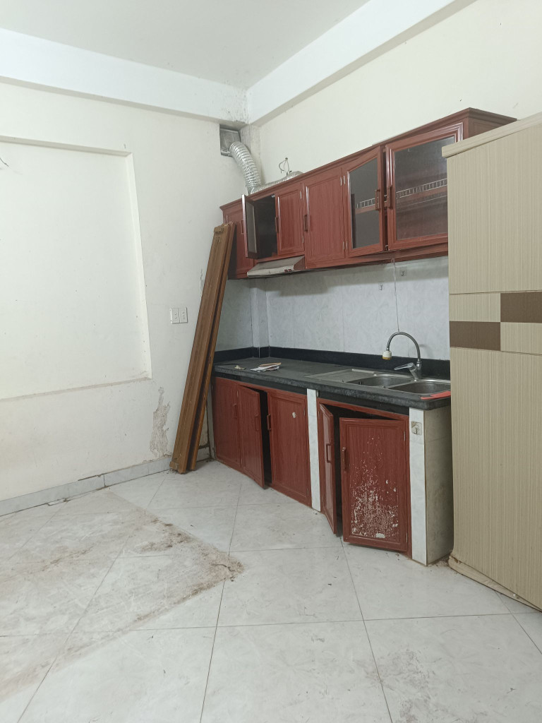 Bán nhà nguyên căn dòng tiền Phố Linh Quang 5 tầng, 40m2, 8 ngủ, 4 vệ sinh, 7.6 tỷ