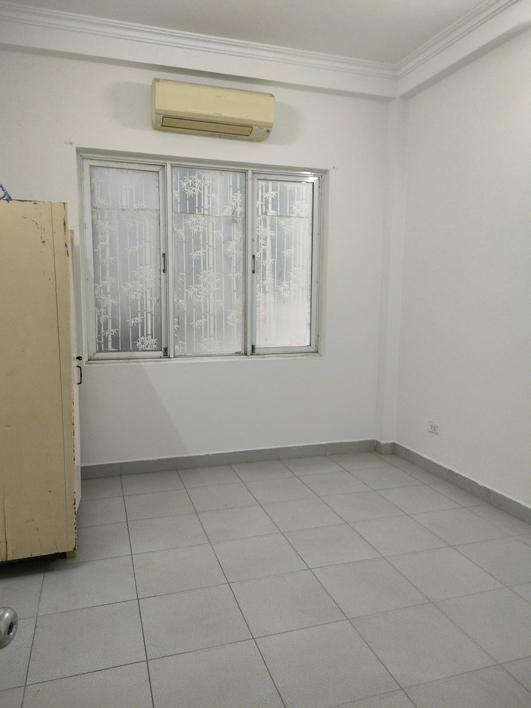 Cần tiền gấp bán rẻ Kim Hoa 44m, 5 tầng, mặt tiền 6.7m, 15 tỷ Đống Đa.
