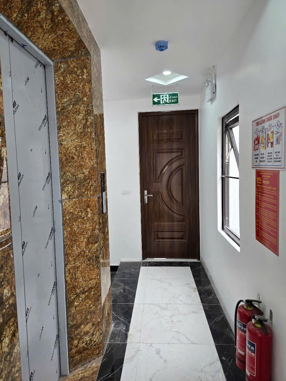 Bán nhà Kim Mã 56m² ngang 3.8m giá 15.9 tỷ Phường Giảng Võ (MUA/BÁN BĐS nhắn tin Zalo 0862299066)
