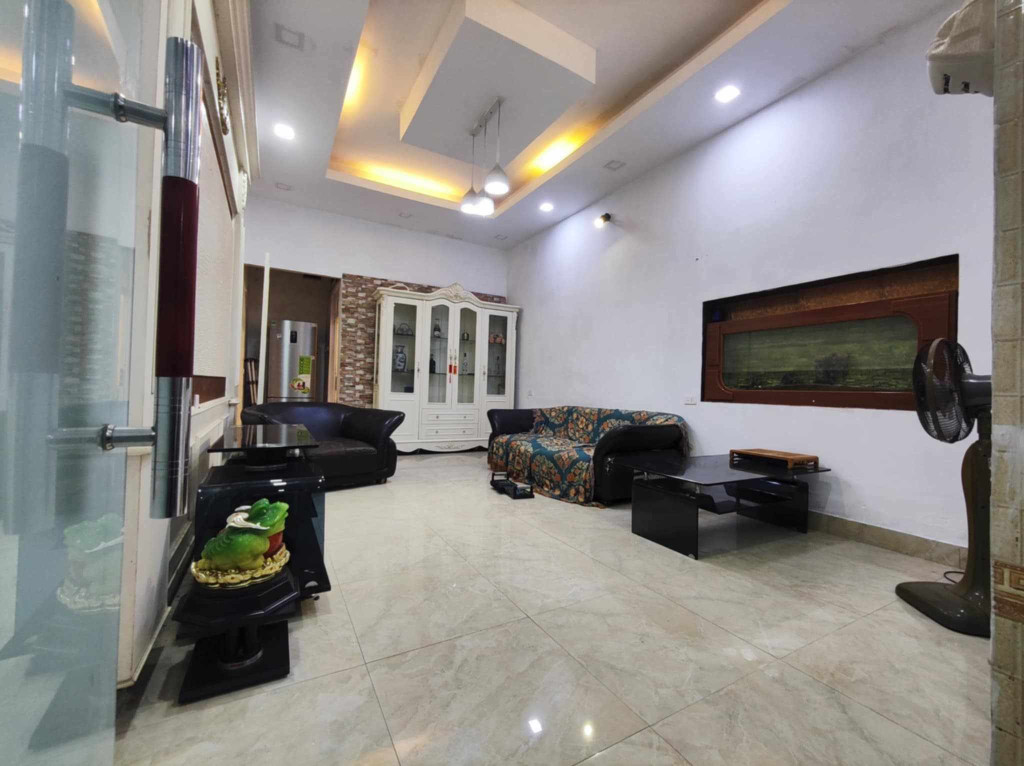 CHO THUÊ NHÀ NGUYÊN CĂN PHỐ KIM MÃ, BA ĐÌNH, 56M2, 4 TẦNG, SẴN NỘI THẤT, NGÕ THOÁNG
