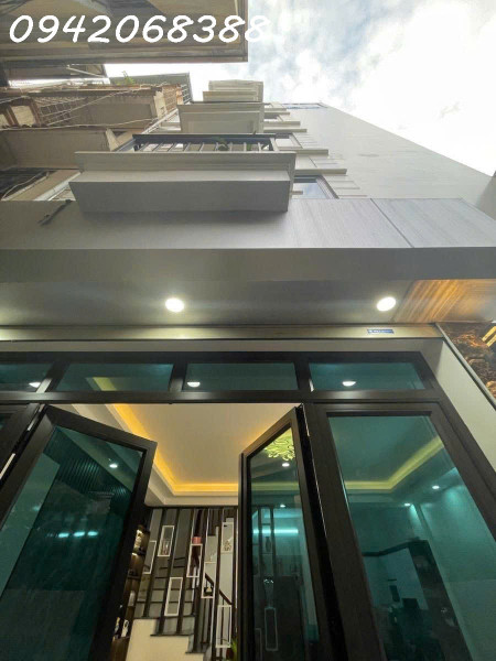 siêu phẩm  Kim Mã, Ba Đình, 42m2, nhà 5 tầng, thiết kế hiện đại, ngõ thông gần phố, full công năng giá siêu tốt.