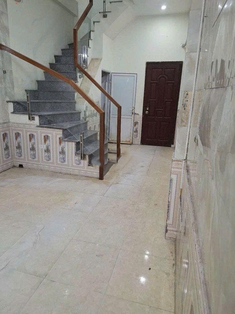 Cho Thuê Nhà Kim Mã - Ba Đình 80M² 3 Ngủ - Nội Thất Trống - Giá Thuê 13tr