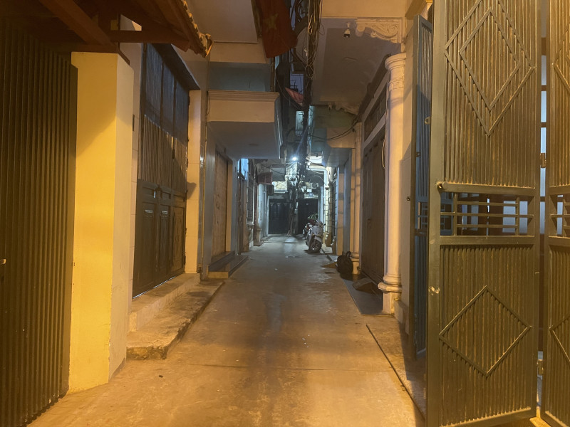 Bán nhà Kim Ngưu (HBT) 23/30m, 5 tầng, mt 5m, giá 5.7 tỷ