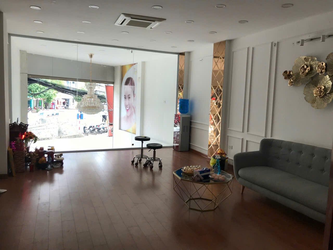 Cho thuê nhà MP - THANG MÁY Kim Ngưu quận Hai Bà Trưng 72M X 7T giá 50 triệu