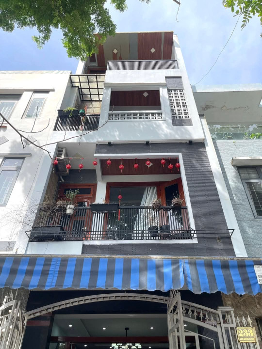 Bán nhà Kinh Dương Vương, 4 Tầng, 5 Phòng Ngủ - Giá 8.8 Tỷ TL