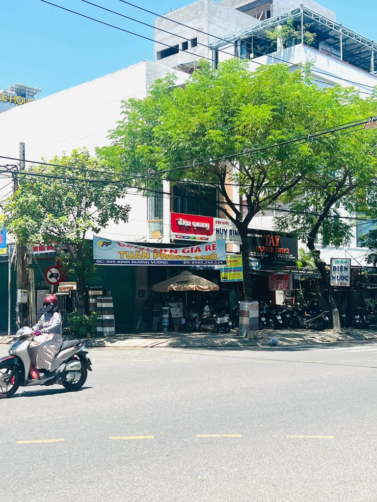 Bán lô góc Kinh Dương Vương và Lê Văn Thịnh, Liên Chiểu
