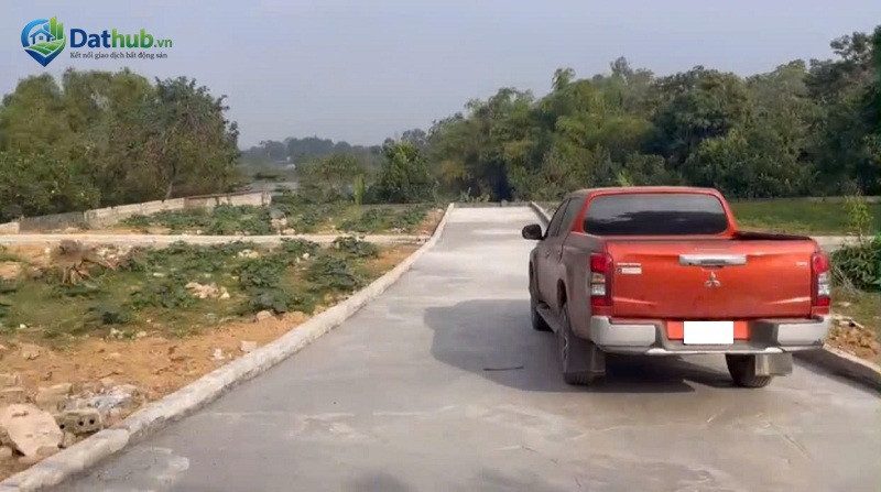 Cần bán 4 lô đất tại Tân Tiến Chương Mỹ, Gần hồ và đường nhựa, giá chỉ nhỉnh 10tr