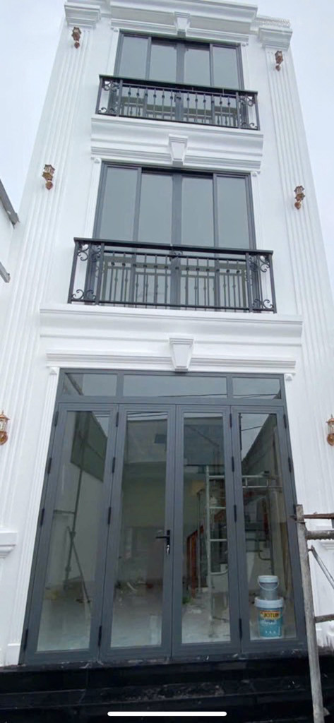 🔥 BÁN NHÀ MẶT TIỀN KINH DOANH – 60m² (4,2 x 14) – 3 TẦNG - LÃ XUÂN OAI, LONG TRƯỜNG, QUẬN 9
