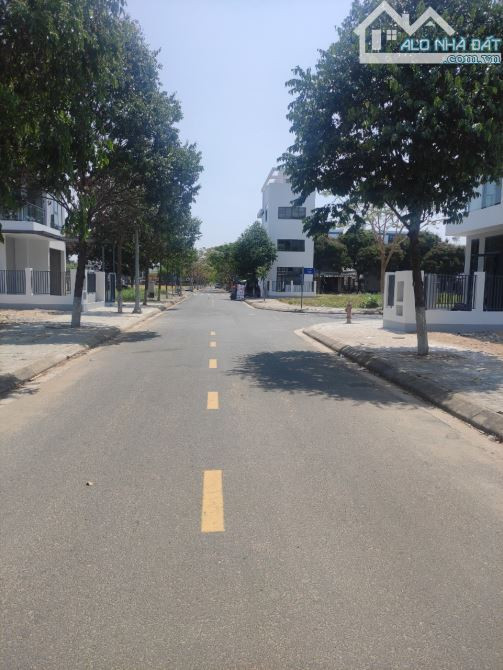 THANH LÝ ĐẤT NỀN MẶT TIỀN LÃ XUÂN OAI – TRUNG TÂM TP. THỦ ĐỨC - GIÁ 35TR/M2