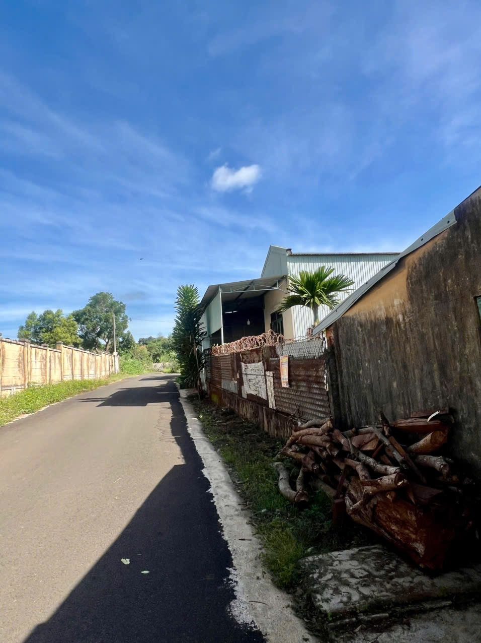 🌍 Đất Hẻm chính 29 Lạc Long Quân