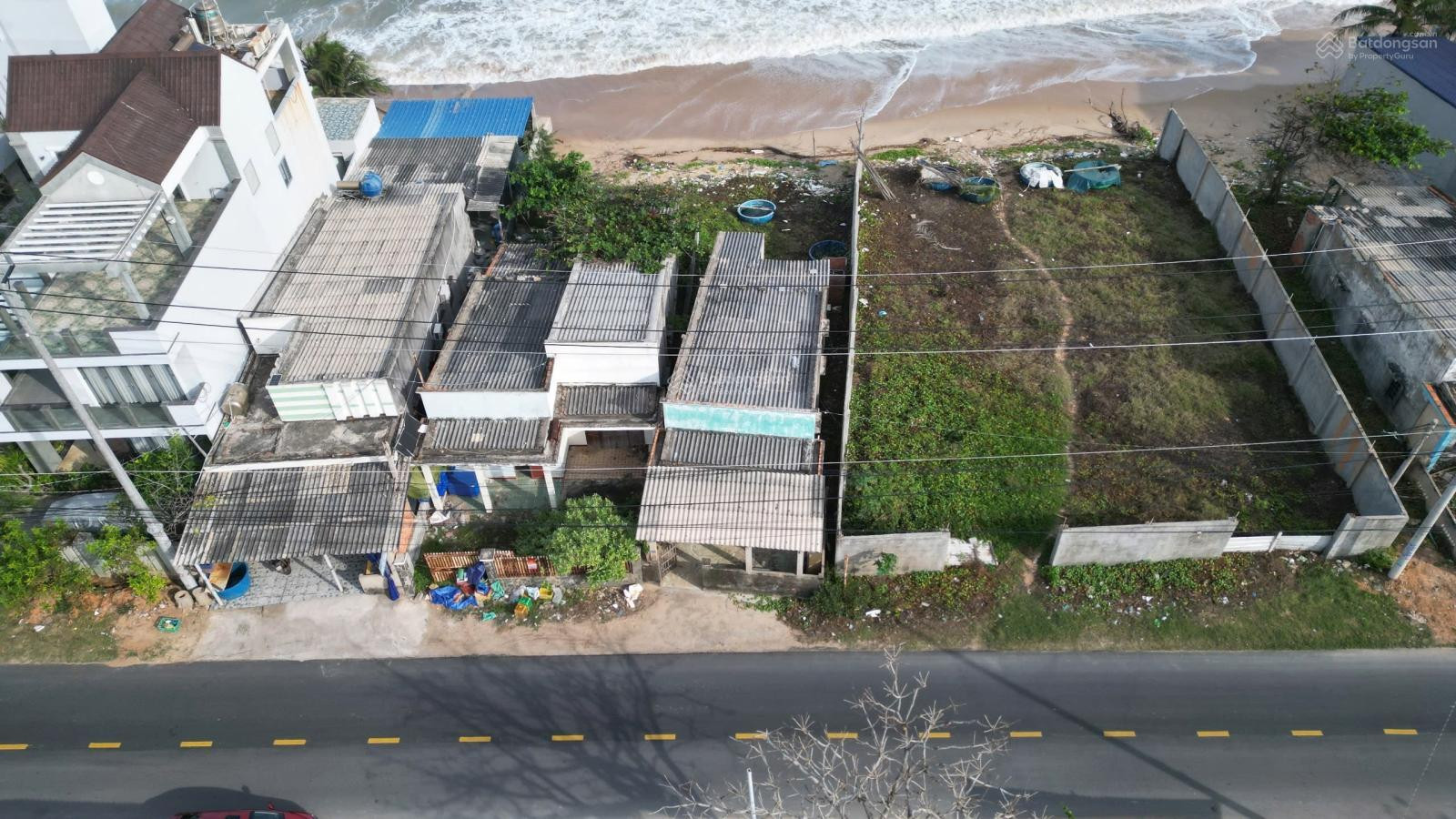 Gần 400m2 đất giáp biển Tiến Thành, Phan Thiết - giá 10 tỷ. LH: 097090487