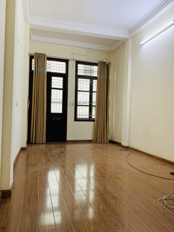 Bán nhà Lạc Trung 64m² ngang 3.1m giá 15.65 tỷ Phường Vĩnh Tuy (LH: Zalo 0862299066)