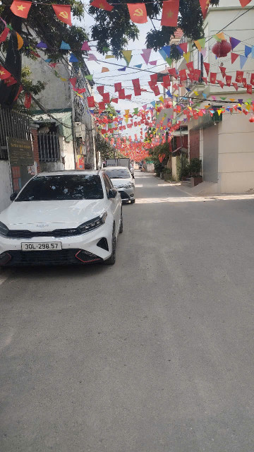 BÁN NHÀ LAI XÁ-ĐH CÔNG NGHIỆP-Ô TÔ ĐỖ CỬA-SIÊU THOÁNG-NGÕ THÔNG-42M-6.2 TỶ