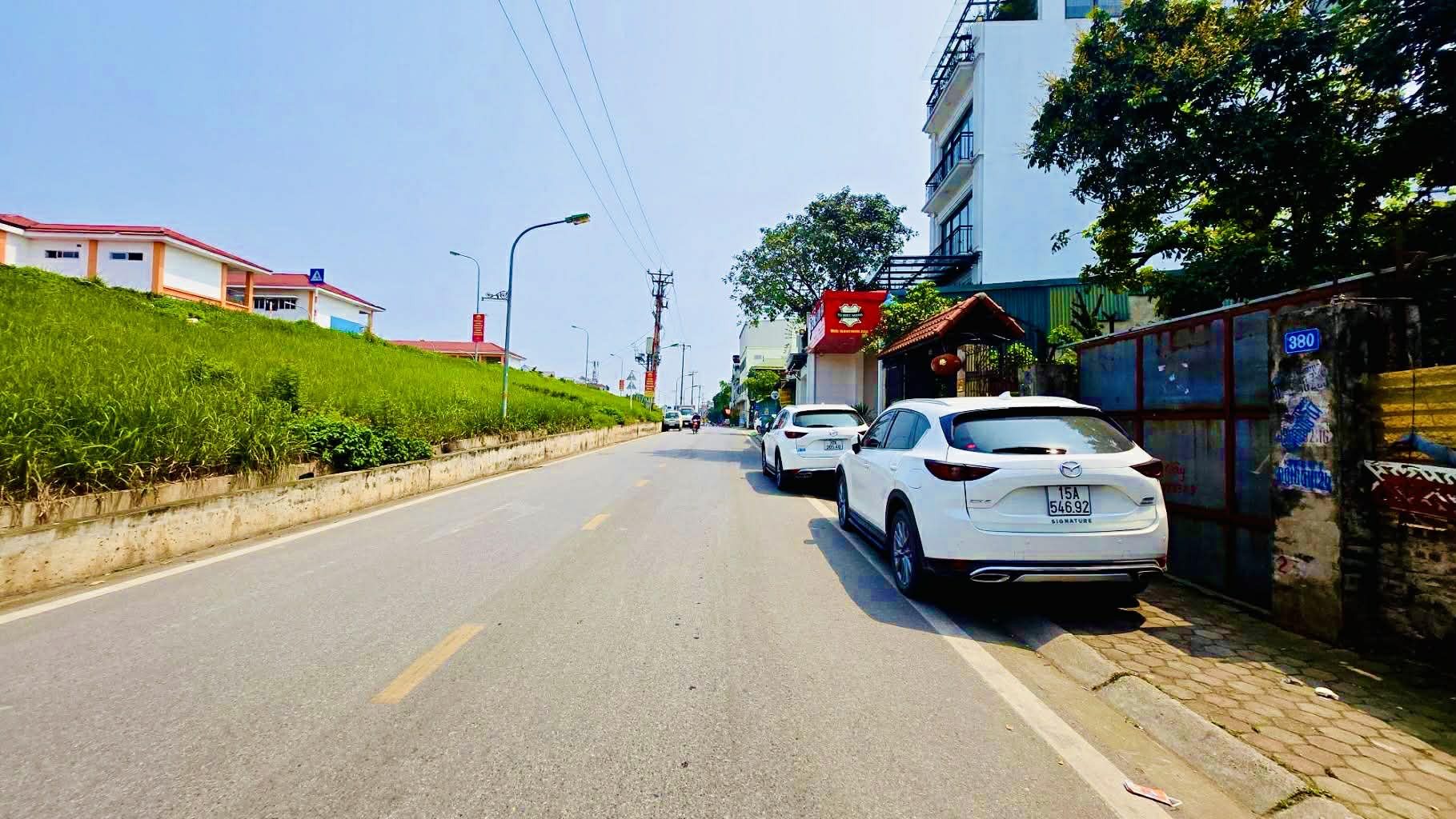 nhà mặt phố Lâm Du, 240m, mặt tiền 6m, nở hậu, cách cầu Trần Hưng Đạo 200m