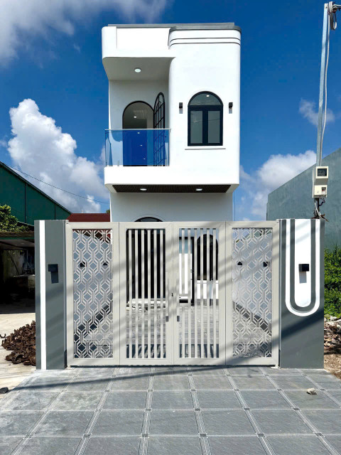 Mở bán căn nhà vừa mới hoàn thiện số 702 mặt tiền Lâm Quang Ky, phường An Hoà cũ.