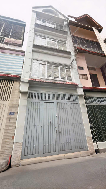 Bán nhà 4 Lầu – Đường Lam Sơn, P.2, Tân Bình – Ngay Cổng Sân Bay – Chỉ 8.3 tỷ