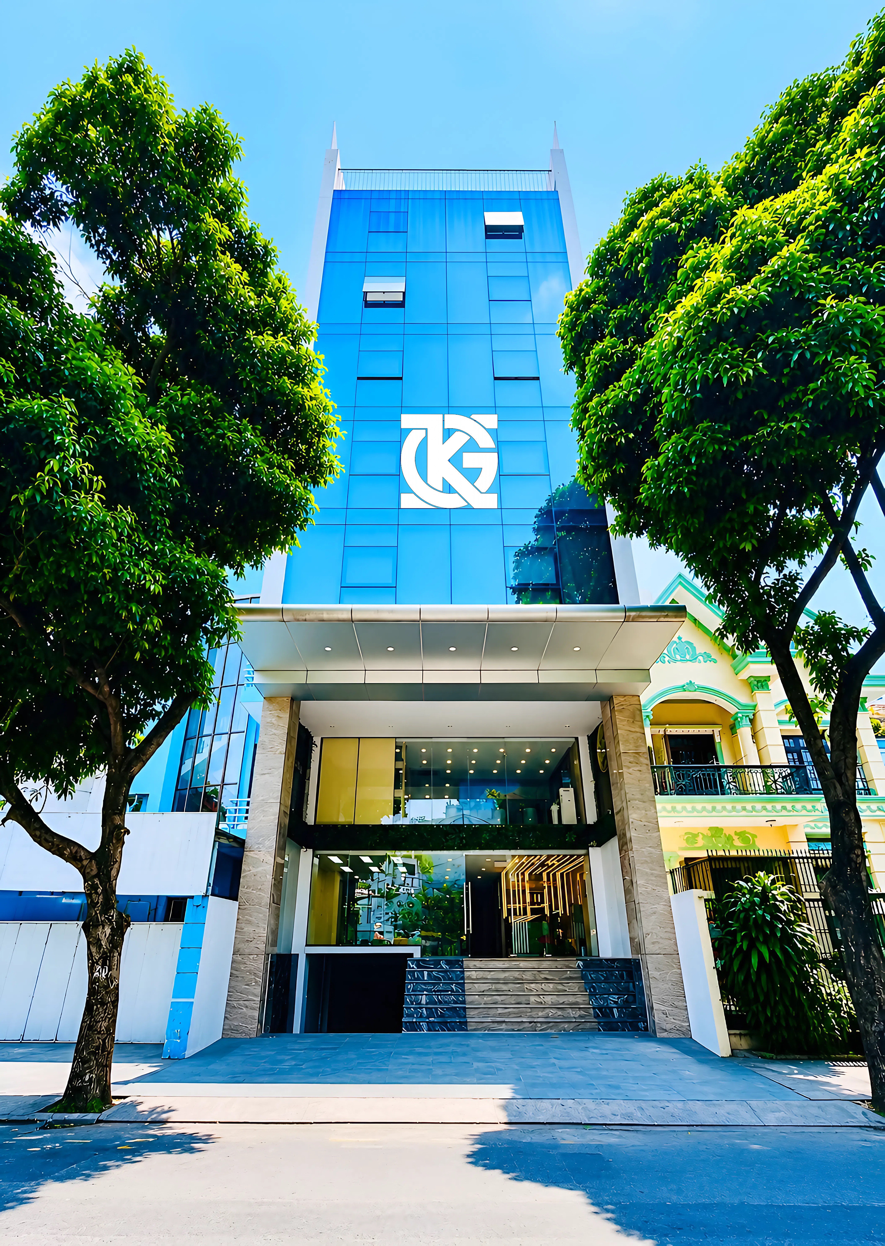 ❇️❇️ Cho Thuê Toà Nhà Mặt Tiền: 24 Lam Sơn - Quận Tân Bình - 8.3x21m, hầm, 7 tầng