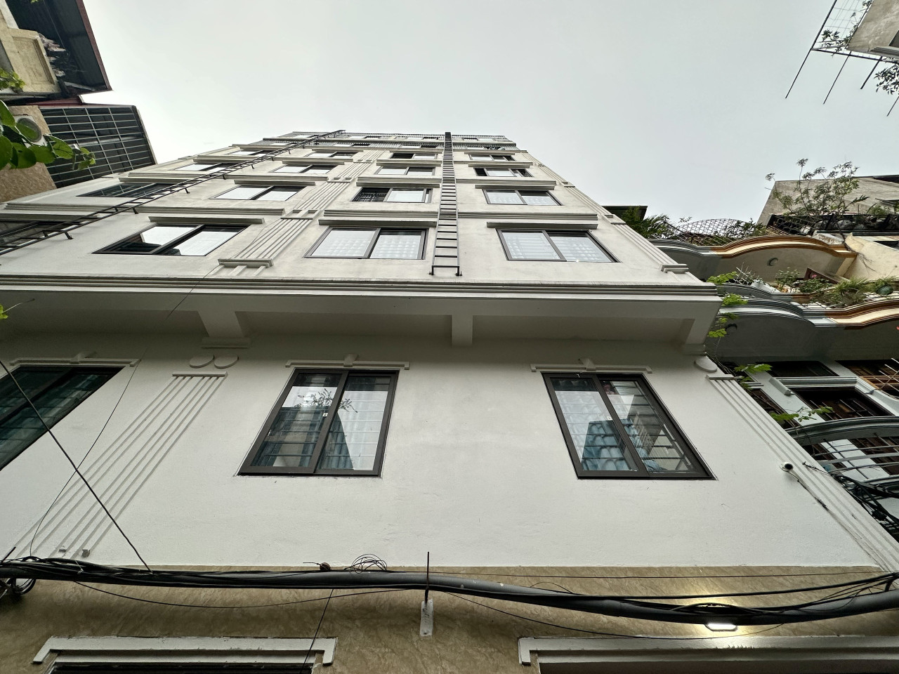(Tin thật 100%) Bán tòa CHDV 2 mặt ngõ 77m2 x 27CH tại ngõ 151 Láng Hạ - Dòng tiền 1,6 tỷ/năm
