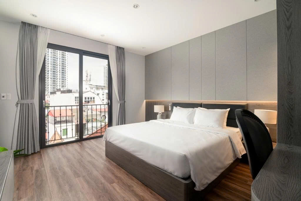 BÁN TÒA APARTMENT LÁNG HẠ, ĐỐNG ĐA - 100M² x 8T THANG MÁY - 18 CĂN HỘ - GARA Ô TÔ - 42 TỶ