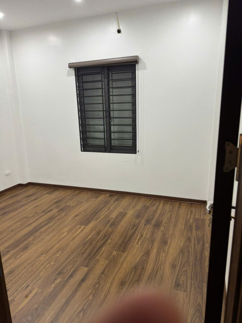 Bán nhà Đường Láng (Đống Đa) 52m, 4 tầng, mt 4m, giá 15 tỷ