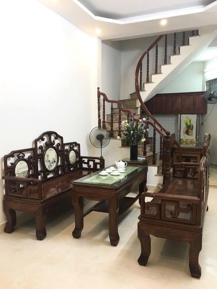 Cho Thuê Nhà Ngõ 122 Đường Láng - Ngã Tư Sở 40M² 3 Tầng 2 Ngủ - Full Nội Thất - Lô Góc - Ngõ Thông Nhiều Lối Vào - Giá Thuê 9,5tr