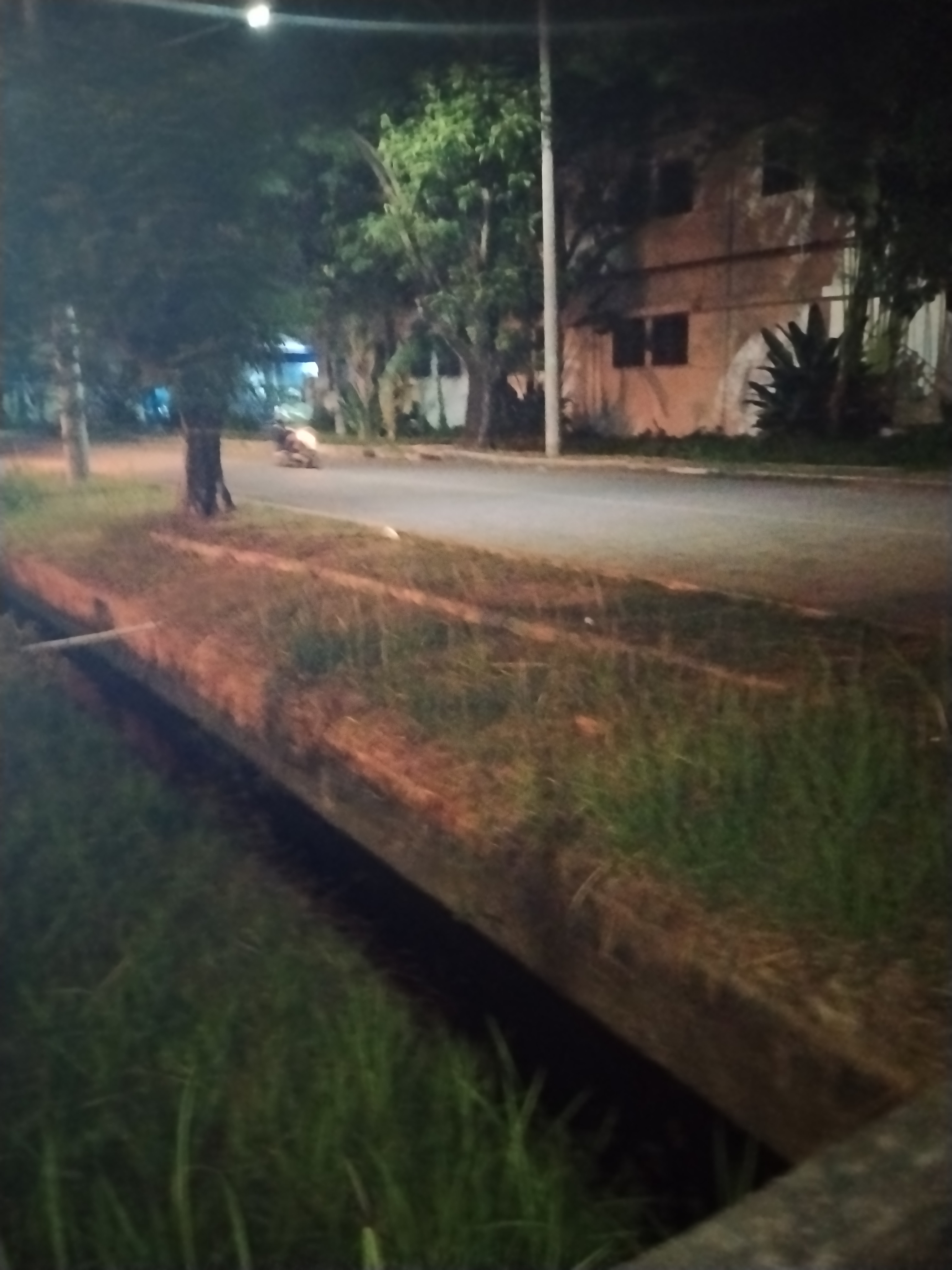 Bán đất 144m² full thổ cư ngang 5m giá 980 triệu tại Đường Lê A Phường Bình Lộc
