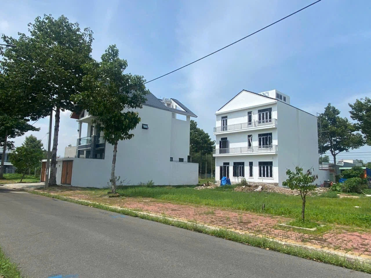 Bán đất 175m² ngang 10m giá 3.77 tỷ Phường Tam Long