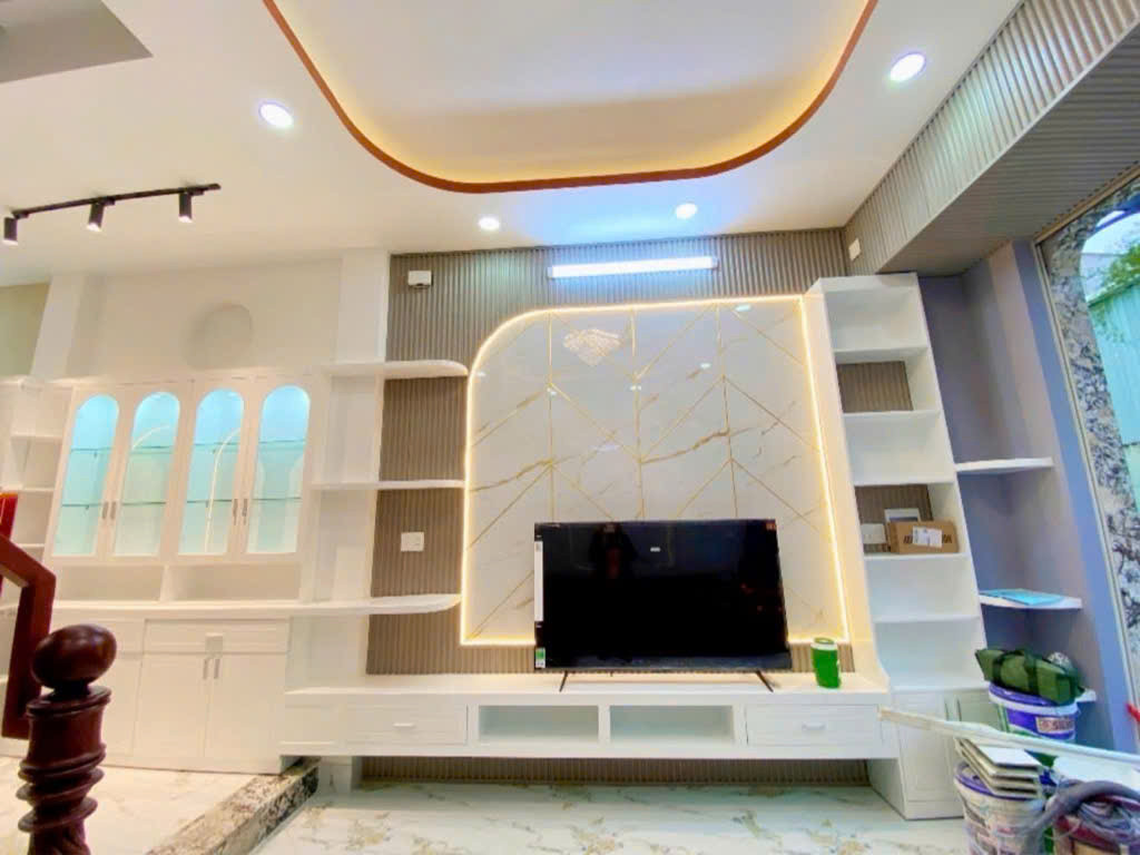 CẦN TIỀN BÁN GẤP - NHÀ ĐẸP GIÁ RẺ ĐƯỜNG LÊ CHÍ DÂN - THỦ DẦU MỘT BÌNH DƯƠNG