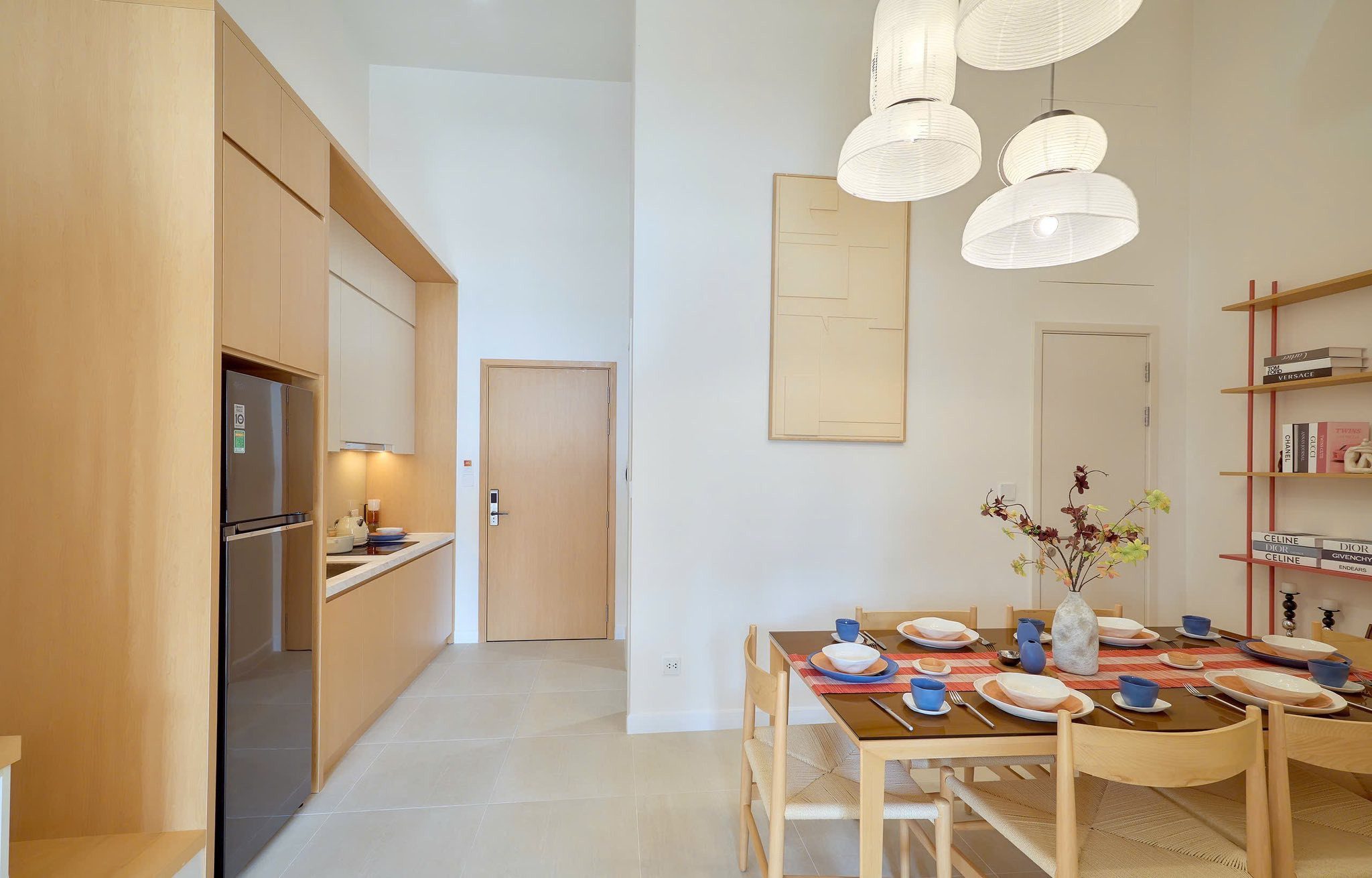 Căn 3 ngủ - 90m2 sử dụng - view công viên  - mặt đường, giá chưa tới 3 tỷ