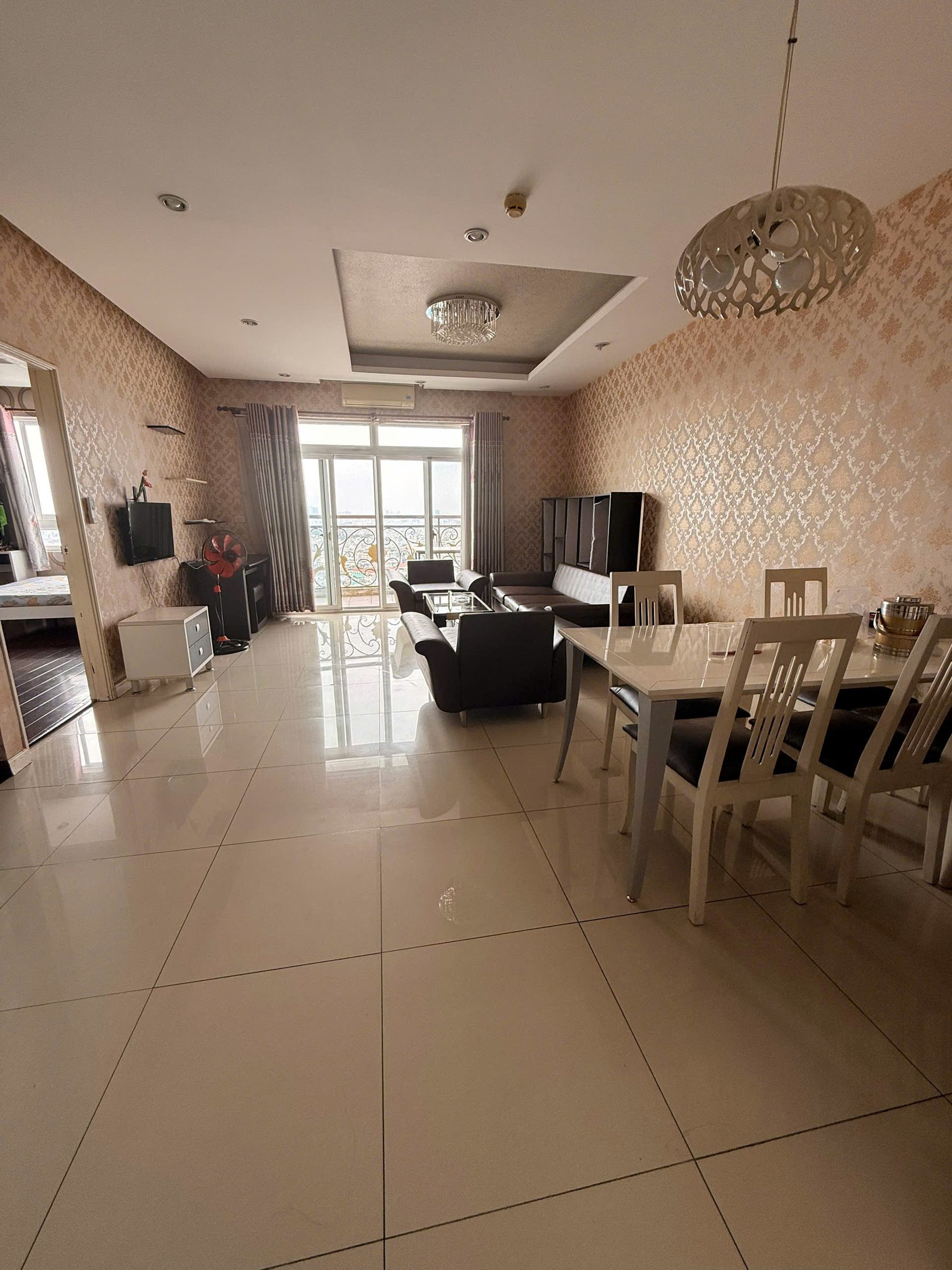 BÁN CĂN HỘ THE FLEMINGTON, 184 LÊ ĐẠI HÀNH, QUẬN 11 - 97m², 3PN - GIÁ 9.2 TỶ - NHÀ ĐẸP