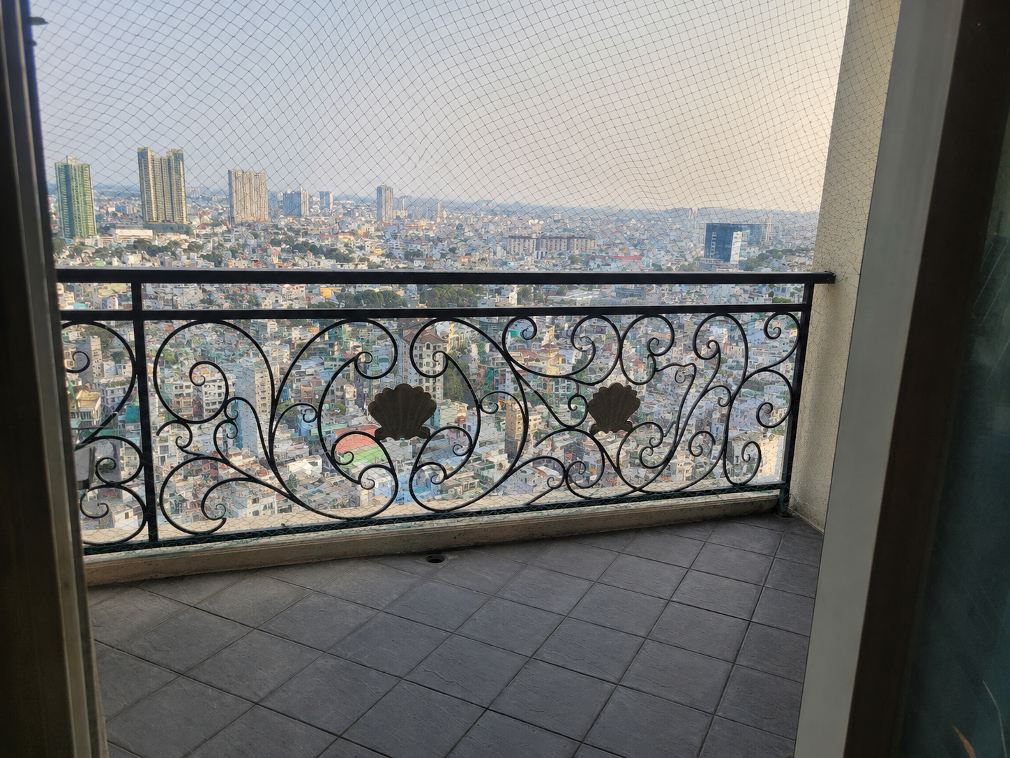 BÁN CĂN HỘ THE FLEMINGTON – 117M² – 3PN – LẦU CAO – SỔ HỒNG RIÊNG