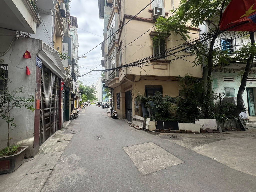 Bán nhà phố Lê Đại Hành - trung tâm Hai Bà Trưng, 26m2 giá 6,79 tỷ