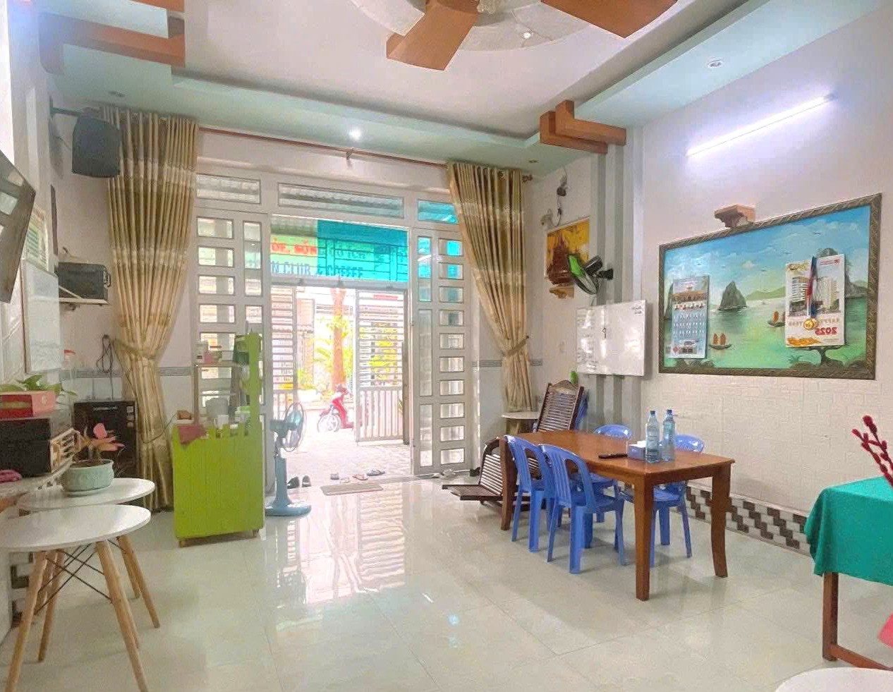 BÁN NHÀ ĐẸP SÁT TỈN.H LỘ 10 - KH.U TÊ.N LỬ.A - ÔTÔ VÀO NGỦ - 4PN - ( 5.2X16M )