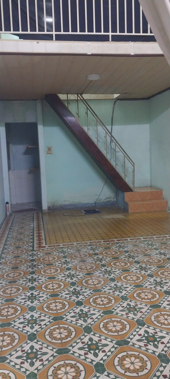 # Nhà Kiệt 3m thẳng thông 50m ra Lê Độ, 50m2, ngang 4.6m, vuông nét, 2.xx tỷ