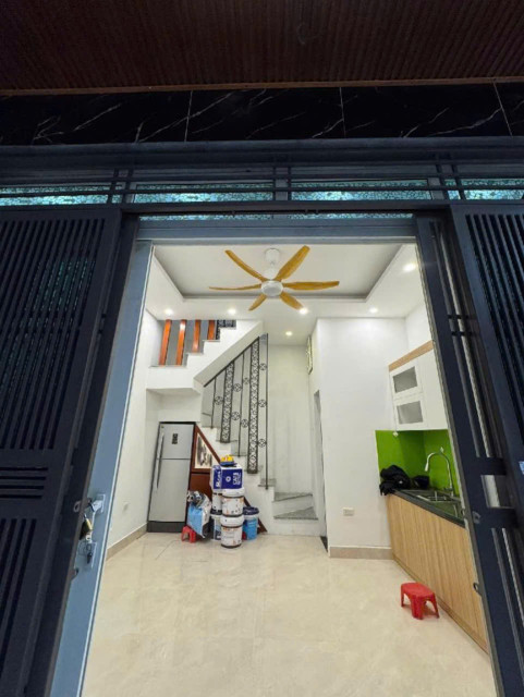Cho thuê nhà nguyên căn Phố Chùa Bộc, 5 tầng x 25m2, 3 ngủ khép kín, 14 triệu