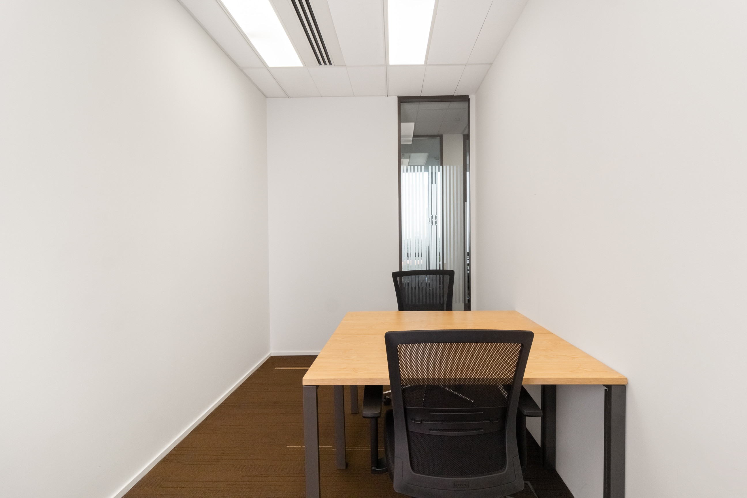 Không gian văn phòng riêng phù hợp với nhu cầu của doanh nghiệp bạn tại Regus Deutsches Haus