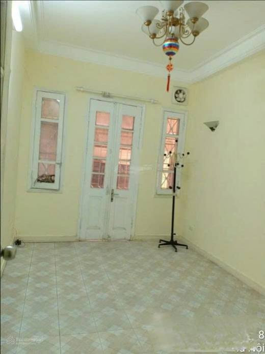 Cho thuê nhà ngõ Lê Duẩn, Hoàn Kiếm, 4 tầng x 40m2, 4 ngủ, 3 WC, 13 Triệu
