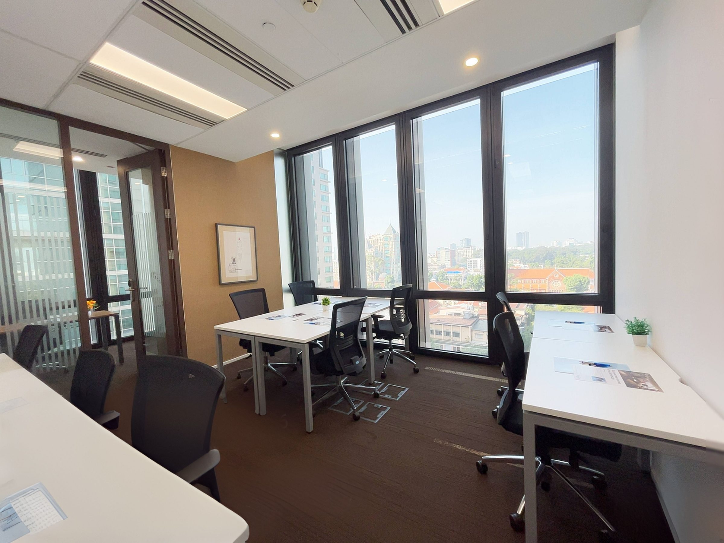 Không gian văn phòng cho mọi quy mô doanh nghiệp tại Regus Deutsches Haus