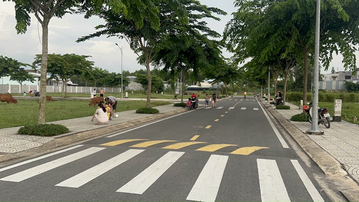 Bán đất 93.4m² ngang 5m giá 3.7 tỷ Xã Long Thành