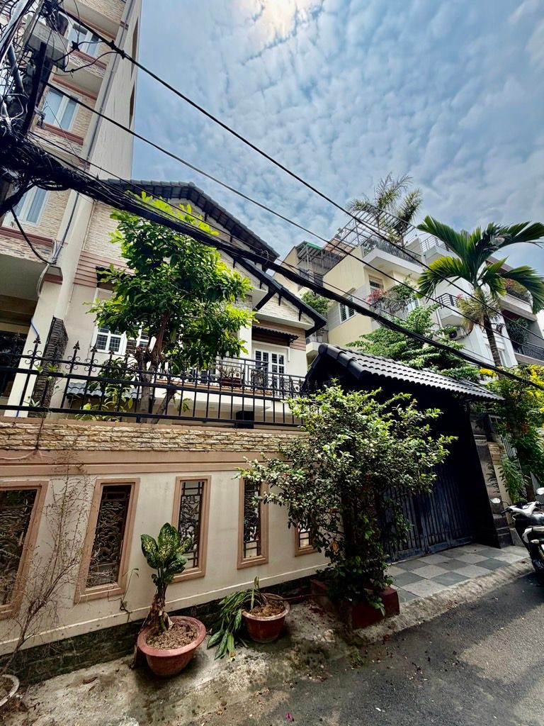Bán biệt thư lê đức thọ, sổ hồng riêng,pháp lý chuẩn