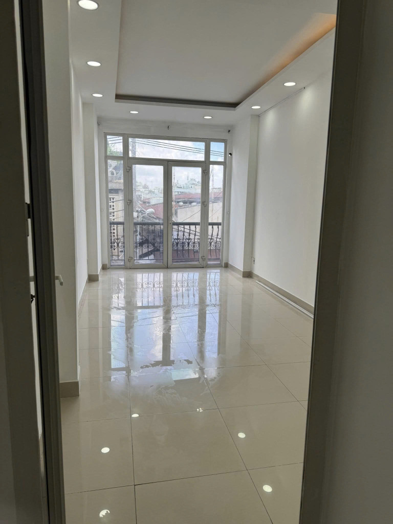 CHÍNH CHỦ CẦN CHO THUÊ MẶT BẰNG LẦU 1