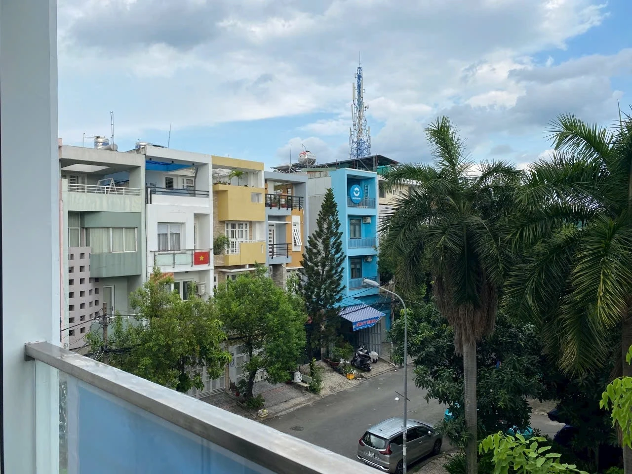 Nhà này mà không đi xem là tiếc thật sự! 4x20m 4 tầng, nội thất cao cấp mà giá cực mềm