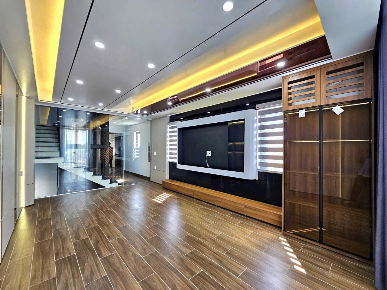 ❣️❣️ Bán Nhà 70m2, 5 tầng Tuyến 2 Lê Hồng Phong – Vị Trí Đẹp, Tiện Làm VP/Công Ty – Hải Phòng - giá 12,9 tỷ