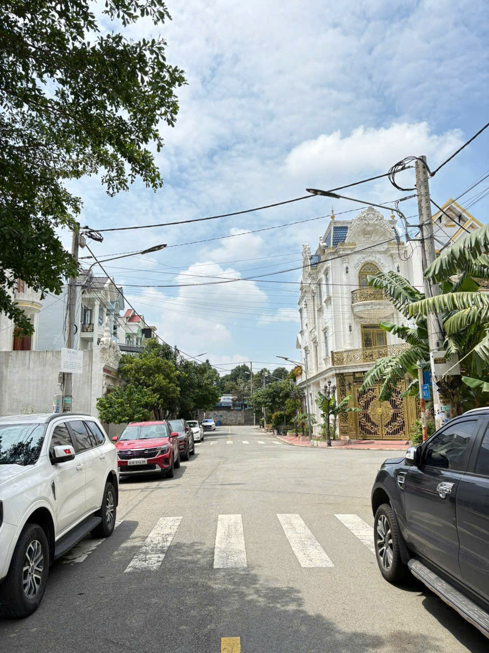 Bán gấp lô đất khu dân cư đẹp ngay gần ngã tư chiêu liêu đường Lê Hồng Phong Dĩ An