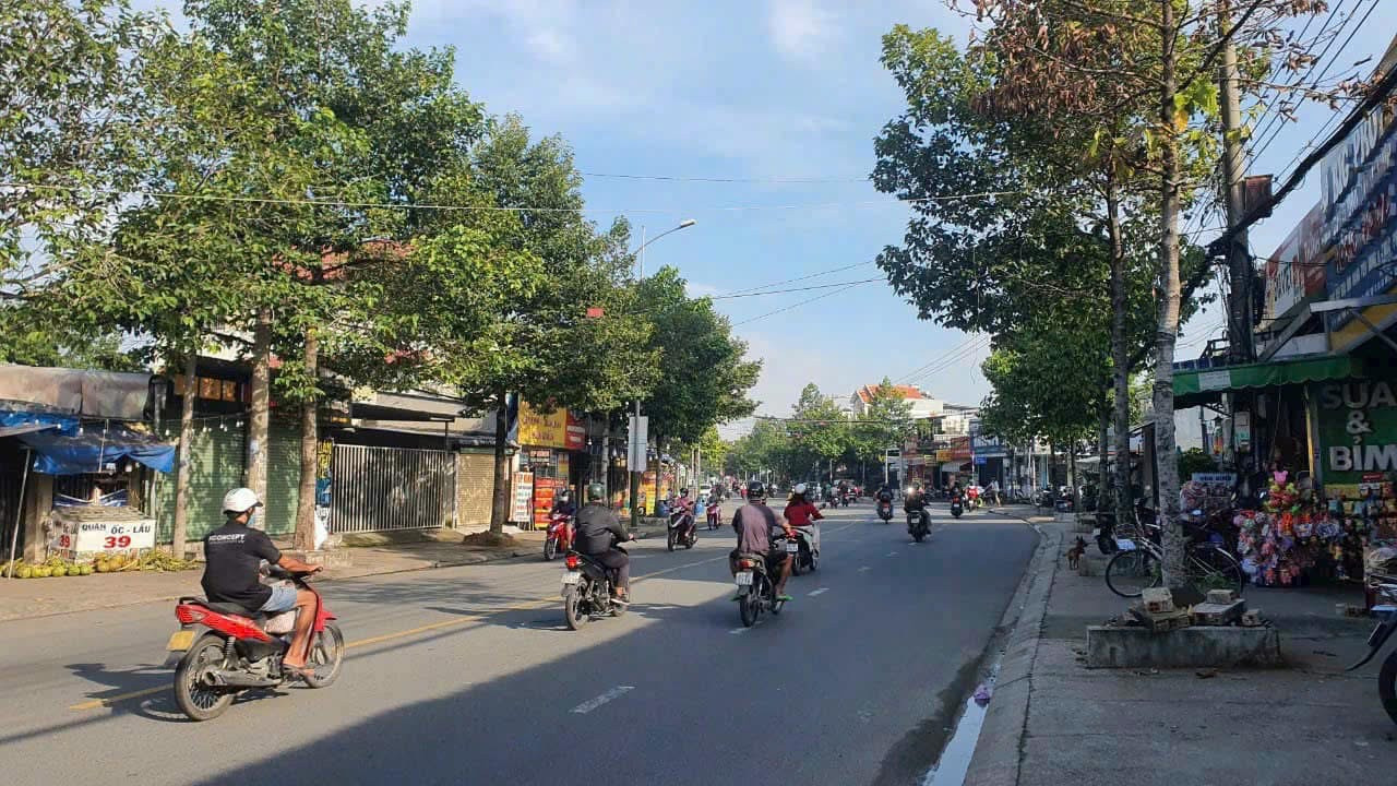 MẶT TIỀN KINH DOANH 6M Ngang LÊ HỒNG PHONG DĨ AN BÌNH DƯƠNG